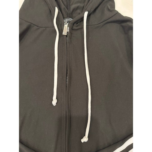 Fashion Nova Black Striped Sleeve Lightweight Cropped Hoodie - Picture 3 of 11